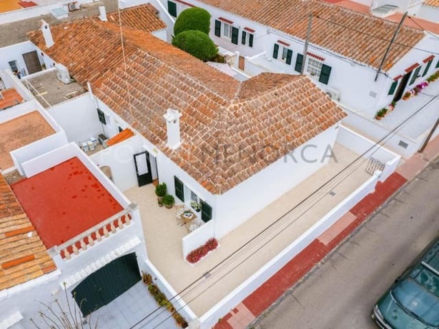 2 makuuhuone Huvila myytävänä paikassa Ciutadella, Ciutadella de Menorca - 630 000 € (Ref: 9402145)