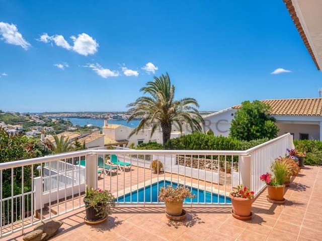 3 chambre Villa/Maison à vendre à Cala Llonga, Mahón / Maó avec piscine garage - 750 000 € (Ref: 9402150)