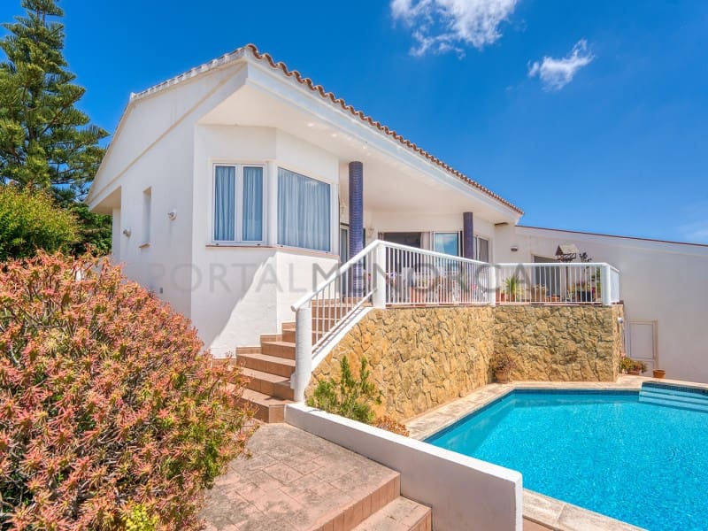 3 chambre Villa/Maison à vendre à Cala Llonga avec piscine garage - 750 000 € (Ref: 9402150)