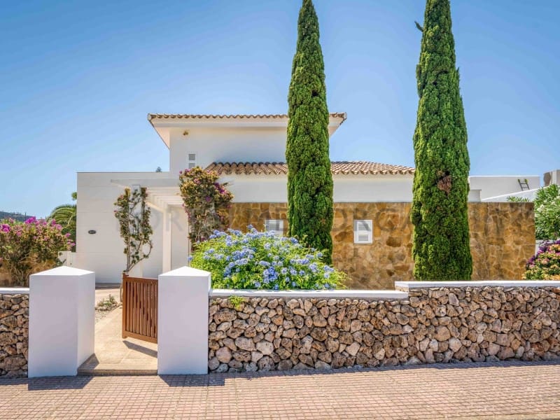 4 quarto Moradia para venda em San Clemente / Sant Climent com piscina garagem - 895 000 € (Ref: 9402151)