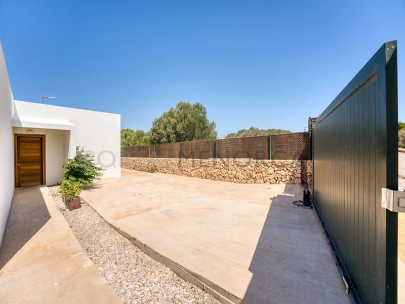 3 quarto Moradia para venda em Binibeca com piscina - 1 190 000 € (Ref: 9402153)