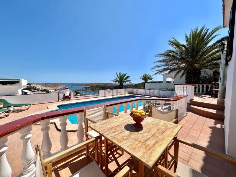 4 bedroom Villa for sale in Es Mercadal with pool garage - € 995,000 (Ref: 9402154)