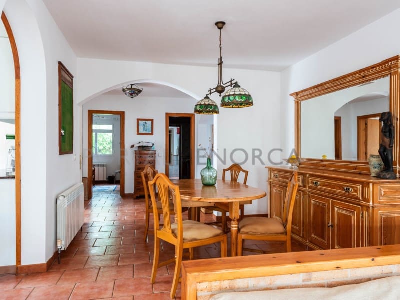 4 bedroom Villa for sale in Es Mercadal with pool garage - € 995,000 (Ref: 9402154)