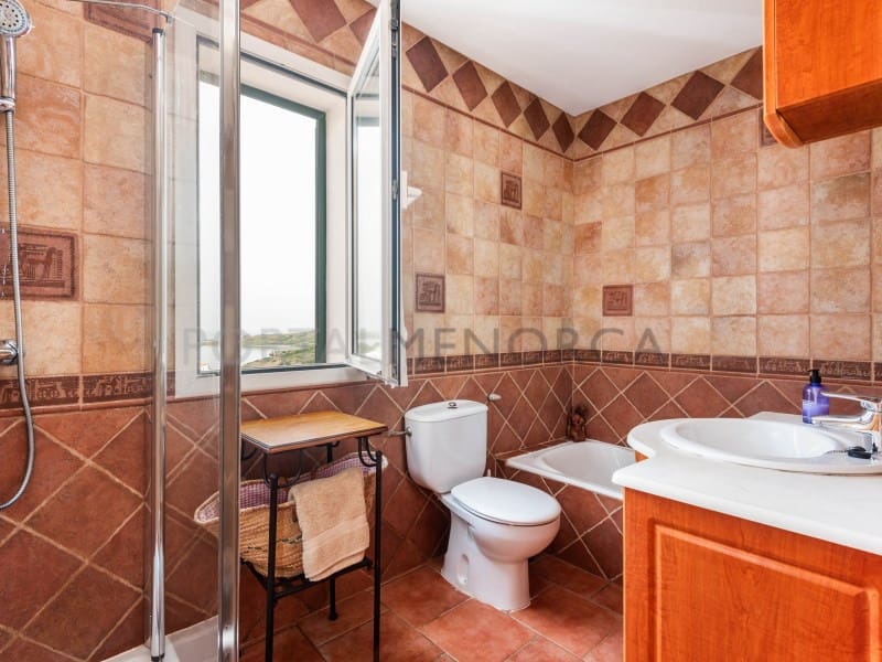 4 bedroom Villa for sale in Es Mercadal with pool garage - € 995,000 (Ref: 9402154)