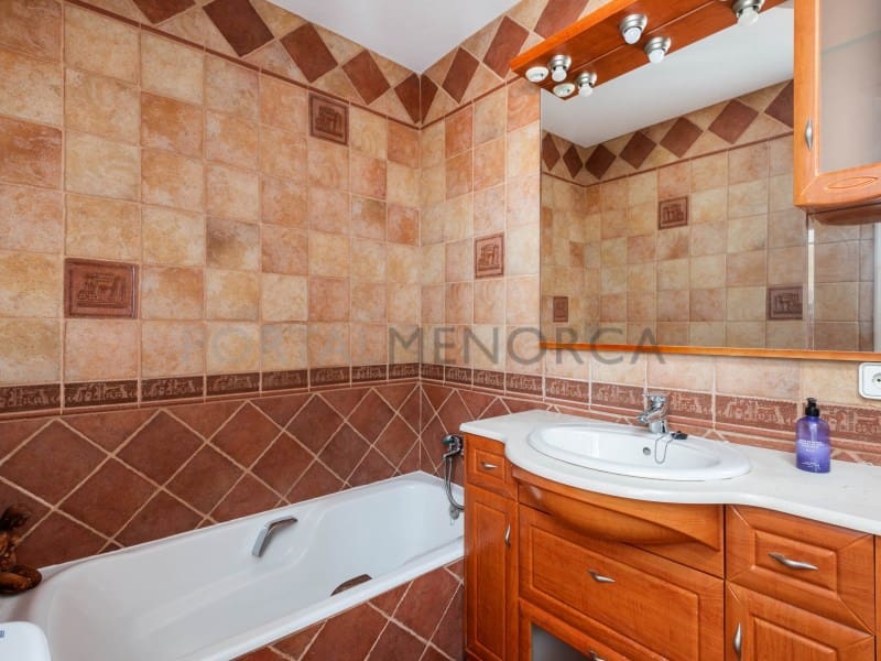 4 bedroom Villa for sale in Es Mercadal with pool garage - € 995,000 (Ref: 9402154)