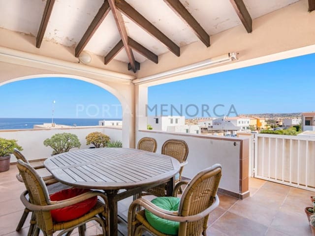 3 soveværelse Villa til salg i Ciutadella de Menorca med swimmingpool - € 590.000 (Ref: 9402155)