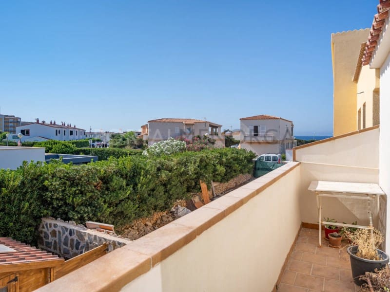 3 soveværelse Villa til salg i Ciutadella de Menorca med swimmingpool - € 590.000 (Ref: 9402155)