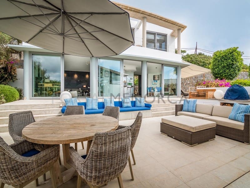 6 quarto Moradia para venda em Cala Llonga com piscina - 4 950 000 € (Ref: 9402164)