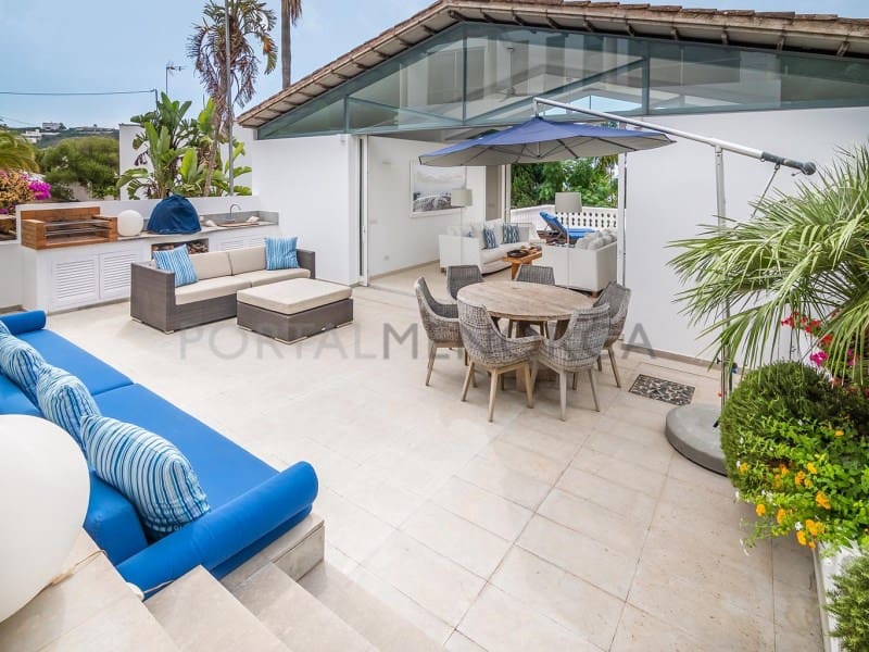 6 quarto Moradia para venda em Cala Llonga com piscina - 4 950 000 € (Ref: 9402164)