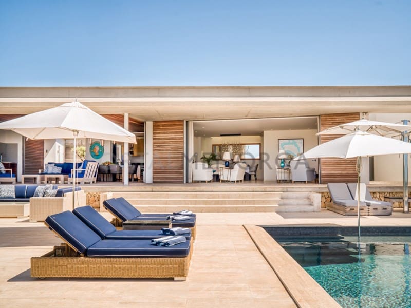 6 bedroom Villa for sale in San Clemente / Sant Climent with pool garage - € 8,000,000 (Ref: 9402166)