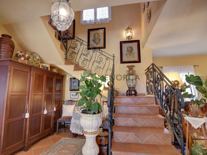 4 bedroom Villa for sale in San Clemente / Sant Climent with pool - € 2,345,000 (Ref: 9402167)