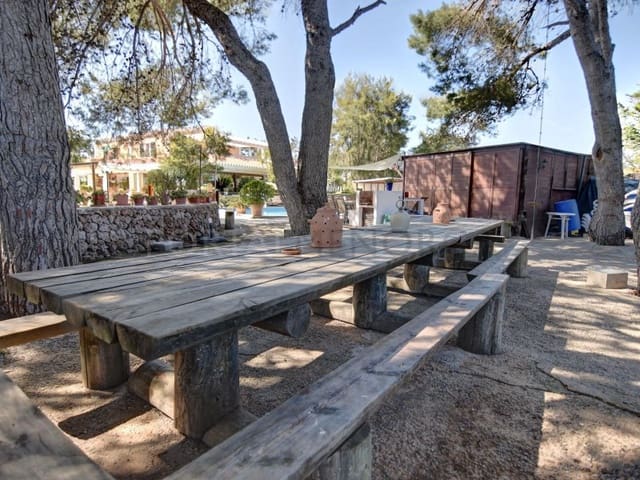 Chalet de 4 habitaciones en San Clemente / Sant Climent, Mahón / Maó en venta con piscina - 2.345.000 € (Ref: 9402167)