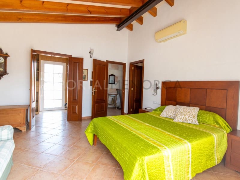 3 bedroom Villa for sale in Es Mercadal with pool garage - € 750,000 (Ref: 9402168)