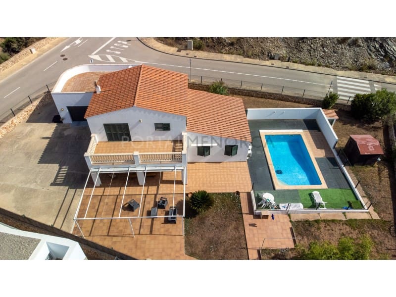 3 bedroom Villa for sale in Es Mercadal with pool garage - € 750,000 (Ref: 9402168)