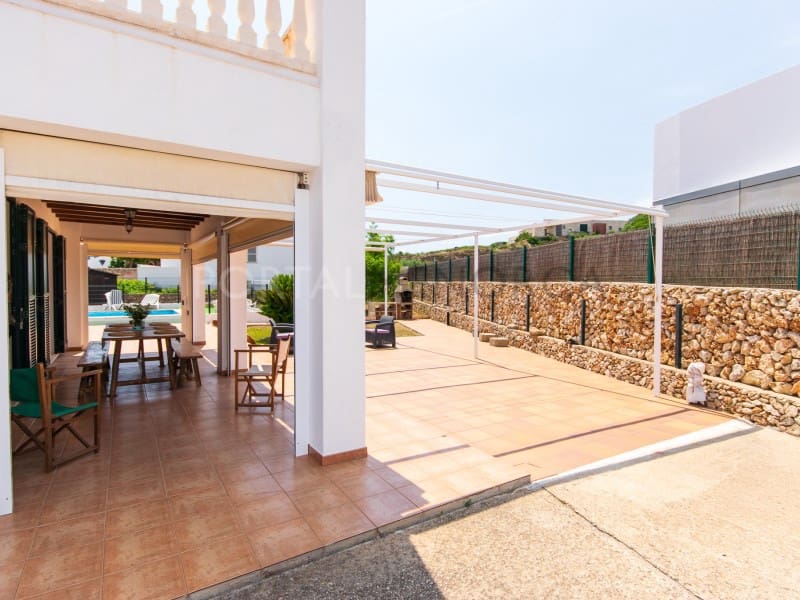 3 bedroom Villa for sale in Es Mercadal with pool garage - € 750,000 (Ref: 9402168)