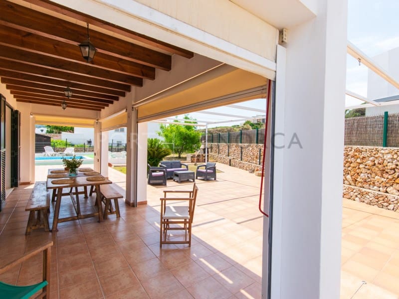 3 bedroom Villa for sale in Es Mercadal with pool garage - € 750,000 (Ref: 9402168)