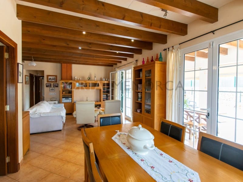 3 bedroom Villa for sale in Es Mercadal with pool garage - € 750,000 (Ref: 9402168)