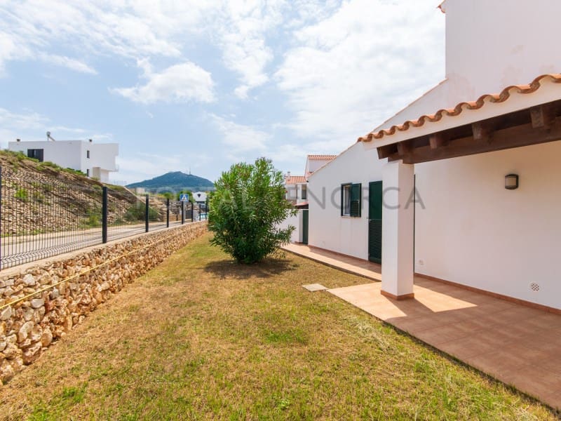 3 bedroom Villa for sale in Es Mercadal with pool garage - € 750,000 (Ref: 9402168)
