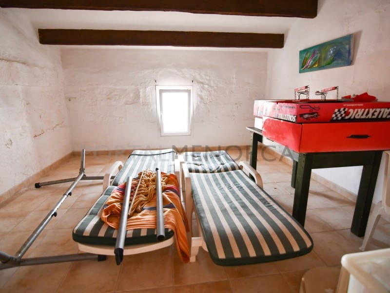 6 chambre Villa/Maison à vendre à Es Castell avec garage - 520 000 € (Ref: 9402173)