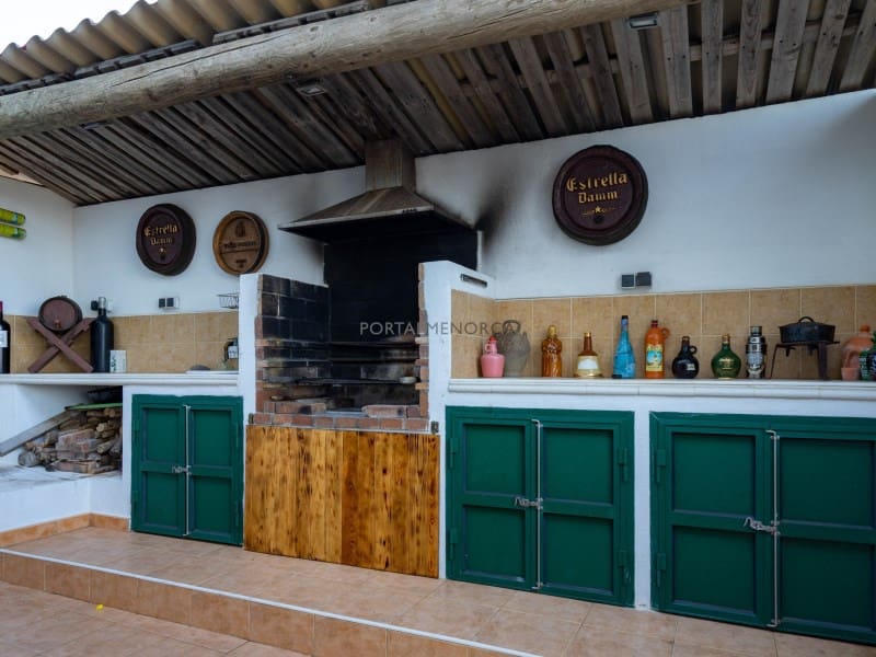 5 sypialnia Willa na sprzedaż w Son Vilar z basenem garażem - 745 000 € (Ref: 9402174)