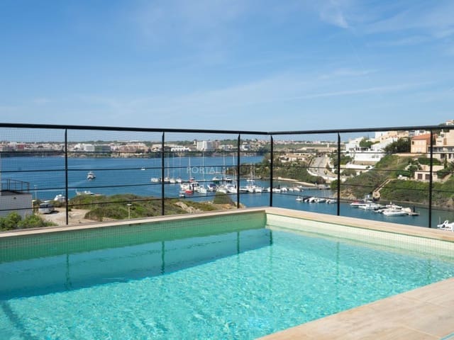 5 bedroom Villa for sale in Cala Llonga, Mahón / Maó with pool - € 4,000,000 (Ref: 9402175)