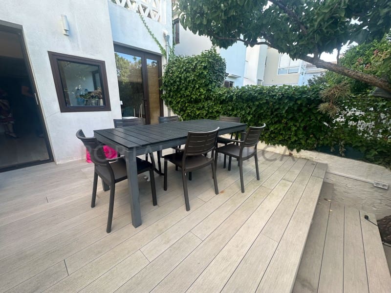 4 bedroom Villa for sale in Mahon / Mao - € 650,000 (Ref: 9500431)