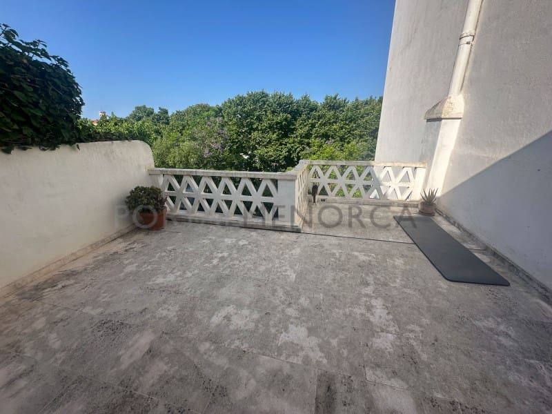 4 bedroom Villa for sale in Mahon / Mao - € 650,000 (Ref: 9500431)