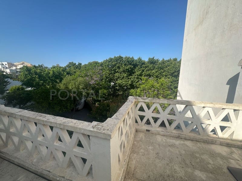 4 bedroom Villa for sale in Mahon / Mao - € 650,000 (Ref: 9500431)