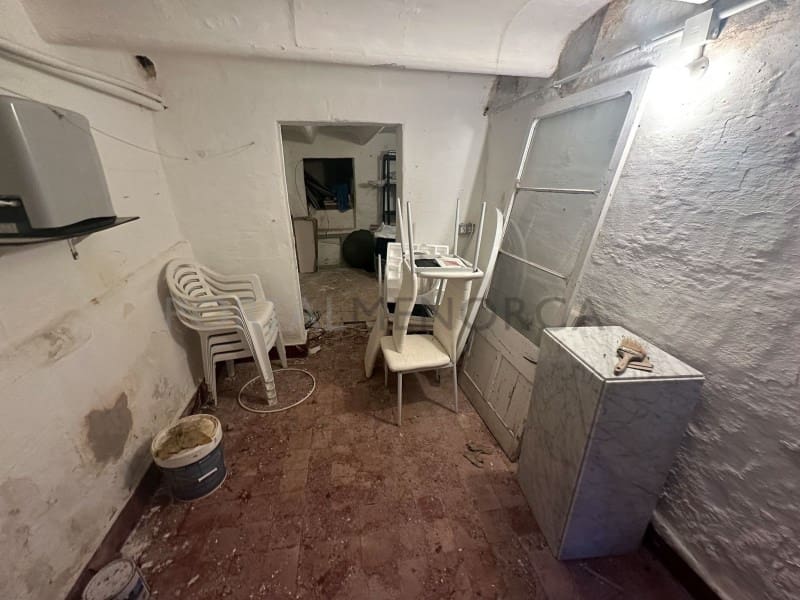 4 bedroom Villa for sale in Mahon / Mao - € 650,000 (Ref: 9500431)