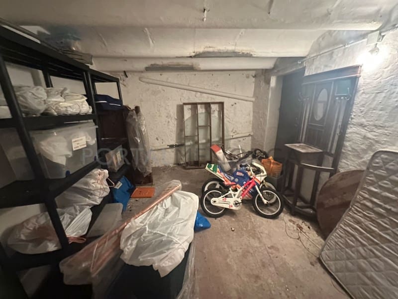 4 bedroom Villa for sale in Mahon / Mao - € 650,000 (Ref: 9500431)