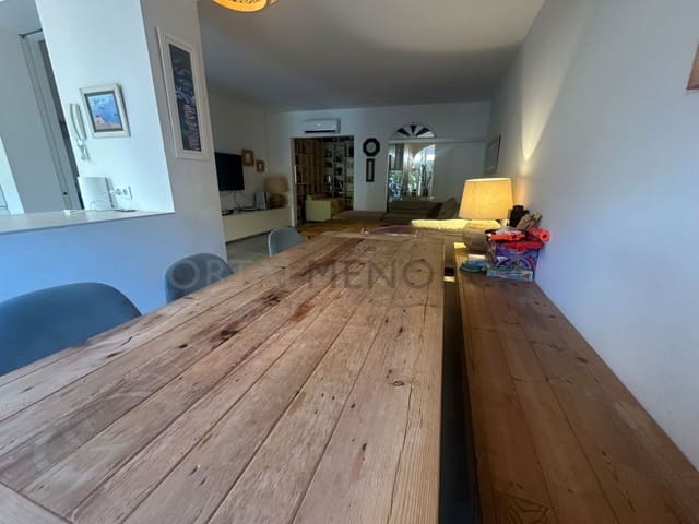 4 soveværelse Villa til salg i Mahón / Maó - € 650.000 (Ref: 9500431)