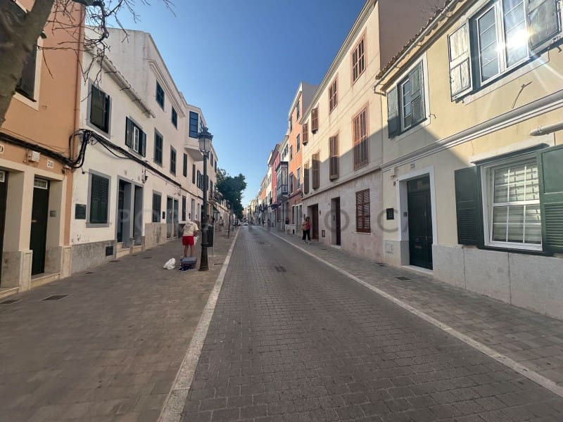 4 bedroom Villa for sale in Mahon / Mao - € 650,000 (Ref: 9500431)