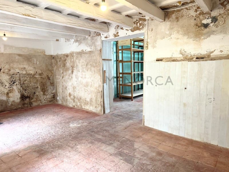 5 bedroom Villa for sale in Ciutadella de Menorca - € 460,000 (Ref: 9500432)