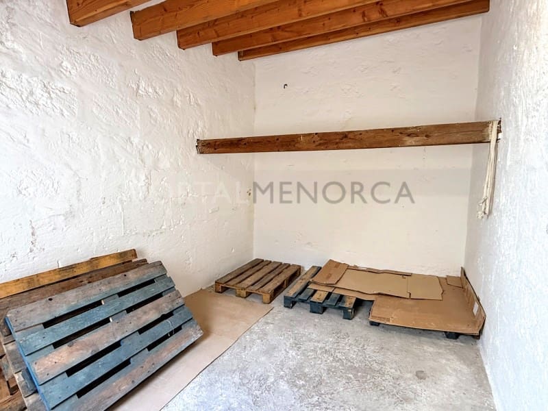 5 bedroom Villa for sale in Ciutadella de Menorca - € 460,000 (Ref: 9500432)