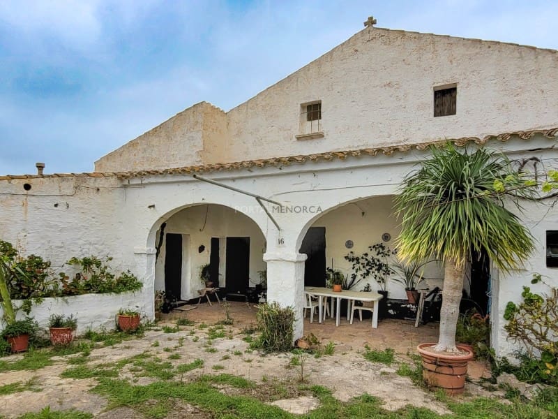 Finca/Country House for sale in Es Mercadal - € 900,000 (Ref: 9500433)