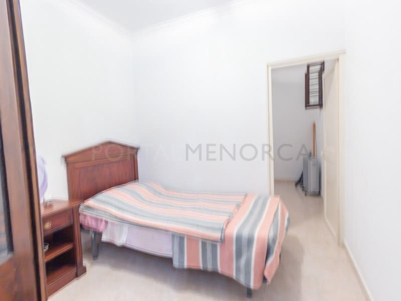 6 bedroom Villa for sale in Mahon / Mao - € 395,000 (Ref: 9500434)