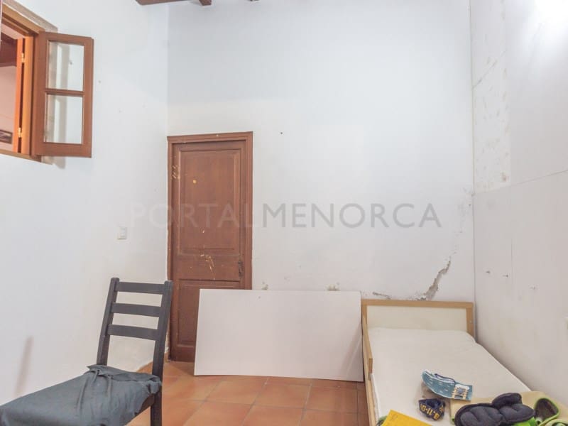 6 bedroom Villa for sale in Mahon / Mao - € 395,000 (Ref: 9500434)