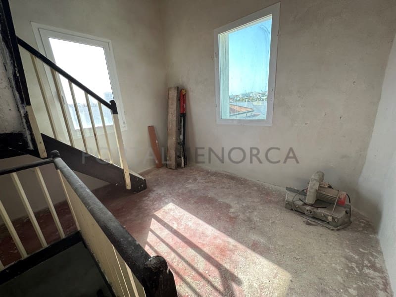 12 bedroom Villa for sale in Mahon / Mao - € 1,200,000 (Ref: 9500436)