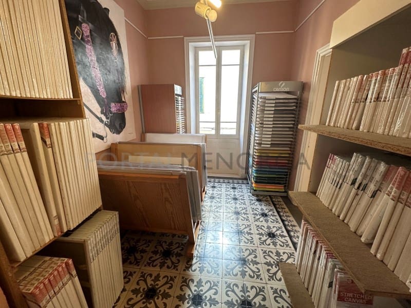 12 bedroom Villa for sale in Mahon / Mao - € 1,200,000 (Ref: 9500436)