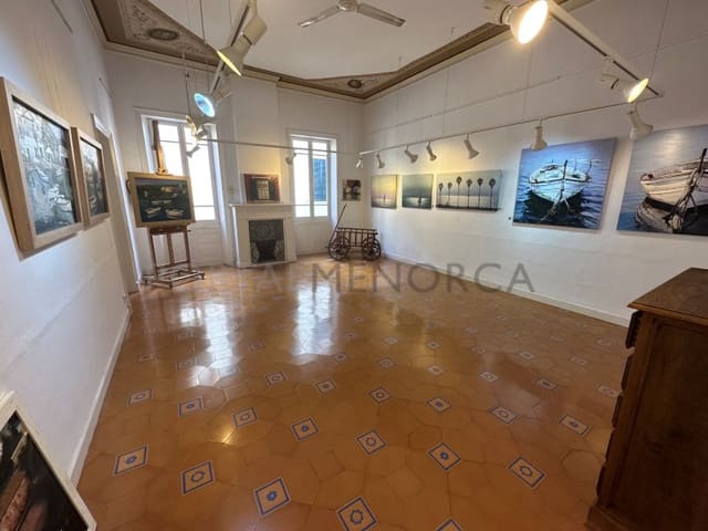 12 soveværelse Villa til salg i Mahón / Maó - € 1.200.000 (Ref: 9500436)