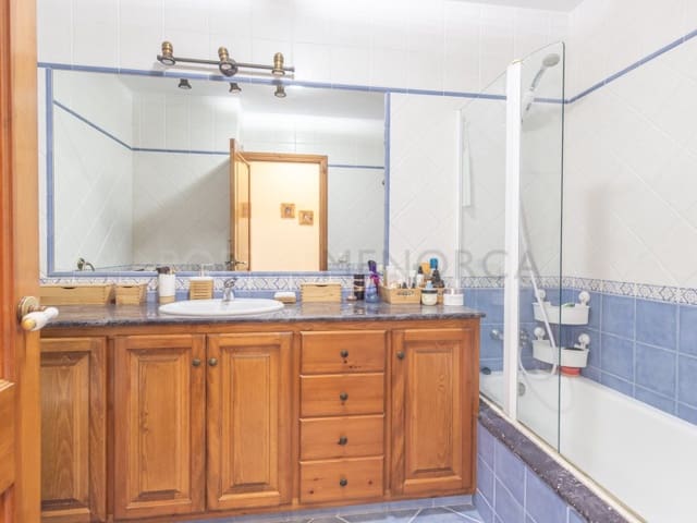2 quarto Apartamento para venda em Ciutadella de Menorca - 480 000 € (Ref: 9500438)