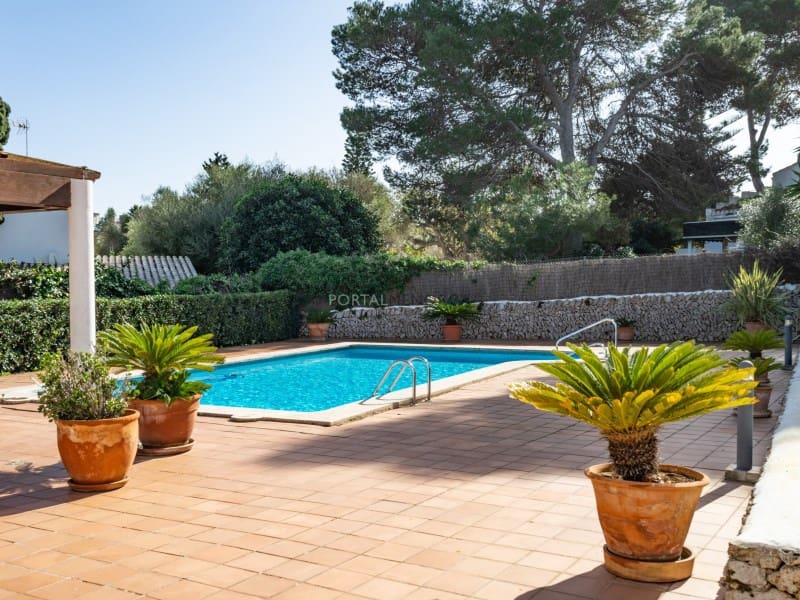 5 bedroom Finca/Country House for sale in Llucmacanes with pool garage - € 1,290,000 (Ref: 9500442)