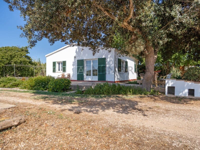 Finca/Casa Rural de 3 habitaciones en Cala Blanca en venta - 560.000 € (Ref: 9500445)