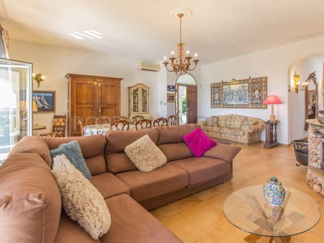 4 sovrum Villa till salu i San Luis / Sant Lluís med pool garage - 1 850 000 € (Ref: 9500446)