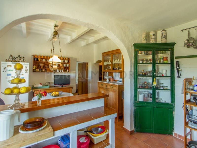 6 bedroom Finca/Country House for sale in Alayor / Alaior with pool garage - € 1,550,000 (Ref: 9500448)