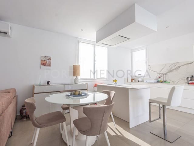 3 sypialnia Willa na sprzedaż w Cala Blanca, Ciutadella de Menorca z basenem - 945 000 € (Ref: 9500450)