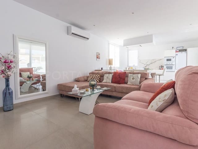 3 sypialnia Willa na sprzedaż w Cala Blanca, Ciutadella de Menorca z basenem - 945 000 € (Ref: 9500450)