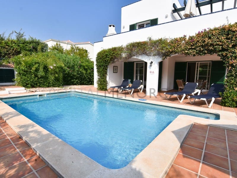 3 soveværelse Villa til salg i Es Mercadal med swimmingpool - € 749.000 (Ref: 9500452)