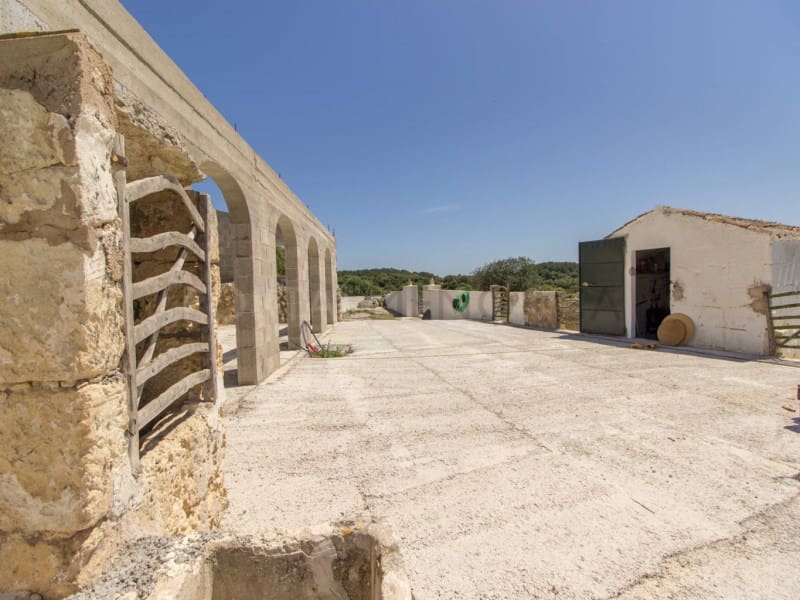 6 bedroom Finca/Country House for sale in Alayor / Alaior with garage - € 2,690,000 (Ref: 9500453)