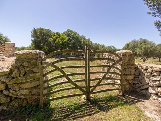 6 bedroom Finca/Country House for sale in Alayor / Alaior with garage - € 2,690,000 (Ref: 9500453)